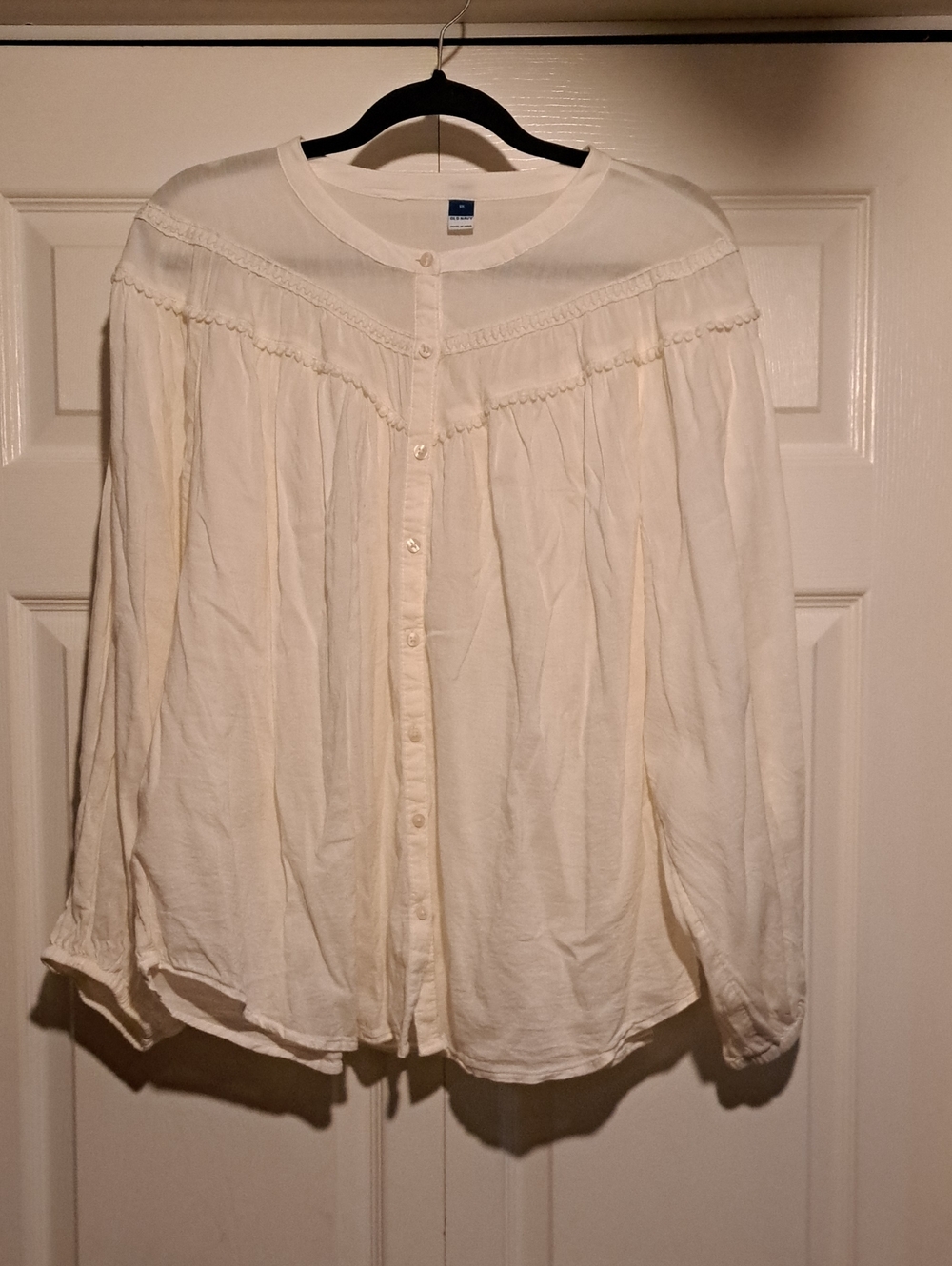 🦉Old Navy-Cream Button-Front Peasant Blouse Plus size Classic bohemian look